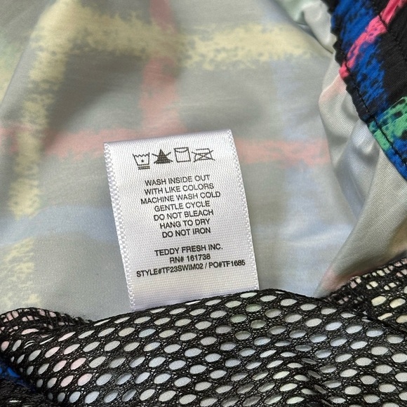 NEW Teddy Fresh Checkered Crayon Multicolor Shorts – Black – Men’s M Streetwear - Picture 8 of 8